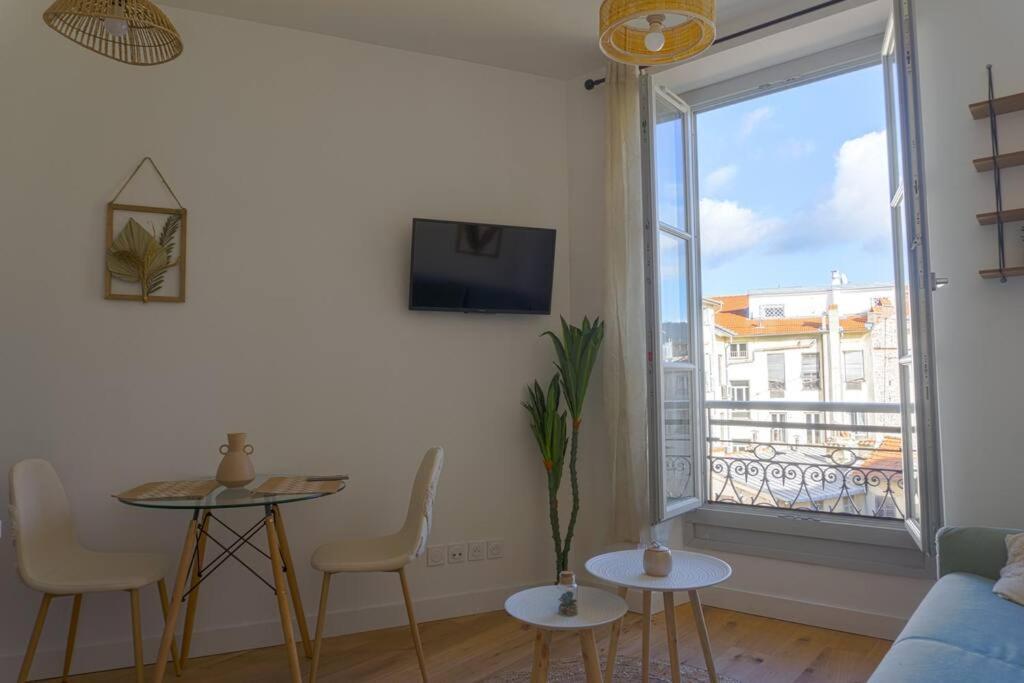 Palais Riviera Chaleureux Lumineux Et Climatise Apartment Nice Bagian luar foto